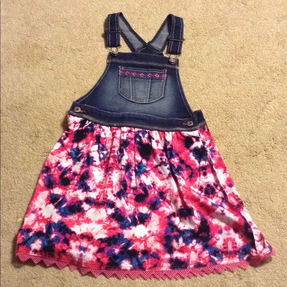 Overall dress